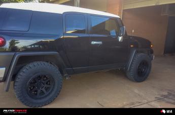 TOYOTA FJ CRUISER ADDICT 2 XD MATTE BLACK